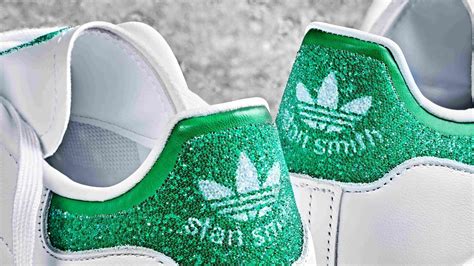 adidas schuhe mit steinen|Adidas kooperiert mit Swarovski: Diese drei Kult.